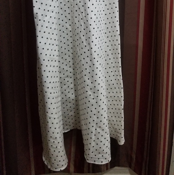 Dress. Womens. - Picture 4 of 6